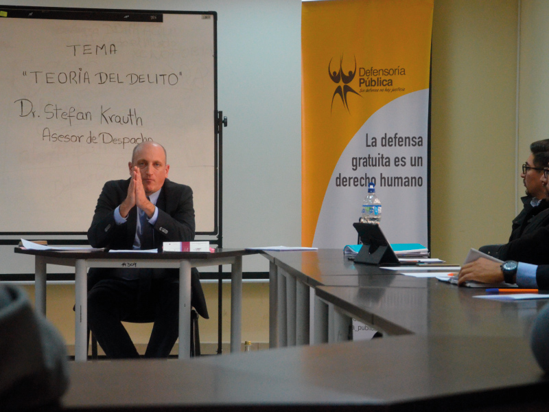 Continúan las capacitaciones a defensores públicos