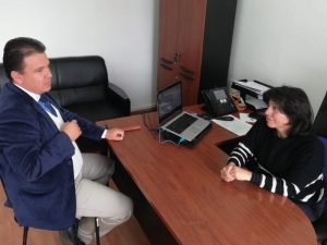 Durante la reunión interinstitucional para coordinar trabajo conjunto