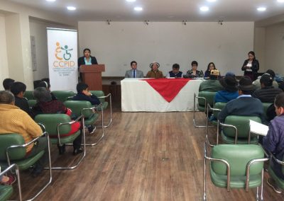 El defensor público provincial del Cañar, Cristian Verdugo, durante la socialización de la Agenda del Consejo Nacional Intergeneracional