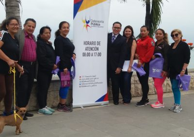 En el malecón del cantón La Libertad se realizó una difusión de servicios
