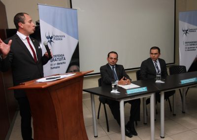 El representante del Foro Sociedad y Justicia, Remigio Sacoto, destaca la importancia del convenio suscrito