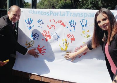 Funcionarios se unen por la lucha contra la corrupción