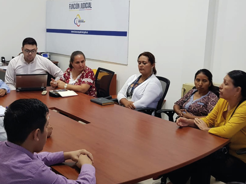 Orellana: coordinación trabajo por feriado de fin de año y reunión con ACNUR