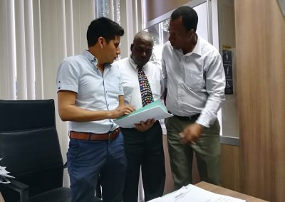 Durante la visita a la Unidad Judicial de Familia, Mujer, Niñez y Adolescencia