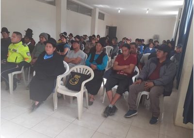 La comunidad de Saraguro durante la capacitación sobre violencia de género