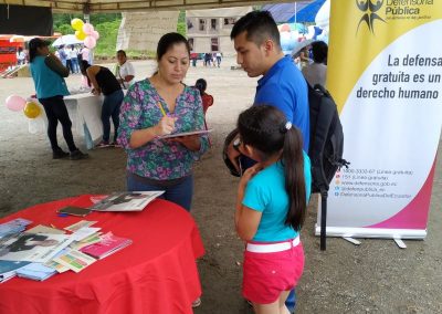 Usuarios del catón Gonzalo Pizarro durante la feria ciudadana