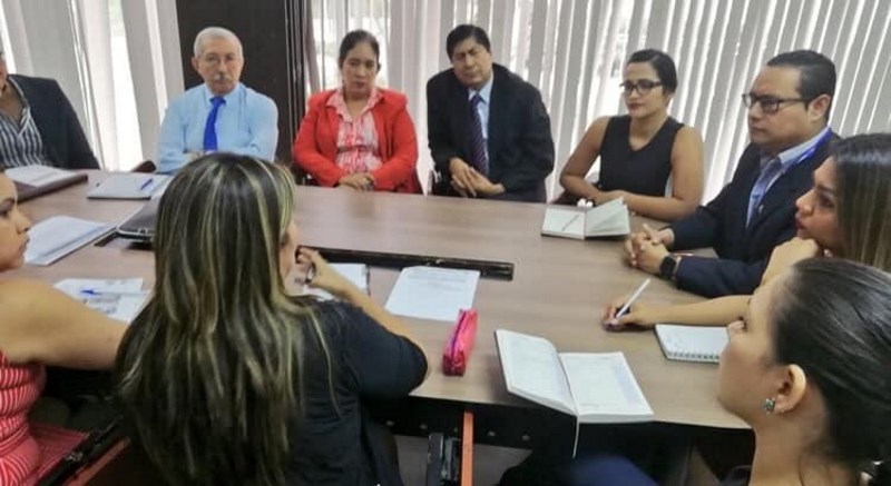 Los Ríos: En mesa temática se analiza propuestas para la eliminación de la violencia contra la mujer