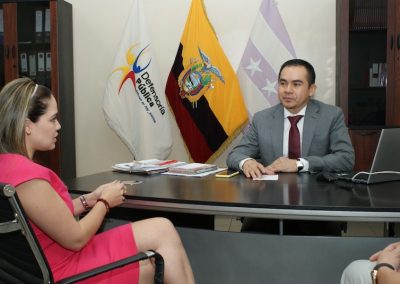 El Defensor Público General (e), Dr. Ángel Torres Machuca, se reunió con la defensora pública Regional del Litoral, Michele Portaluppi.