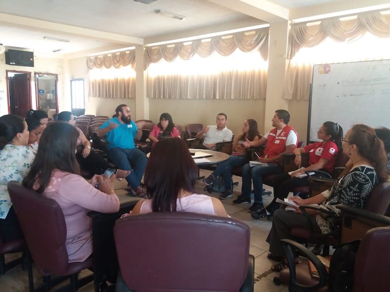 Sucumbíos: Garantizar una respuesta oportuna a las personas víctimas de violencia es tema central durante taller