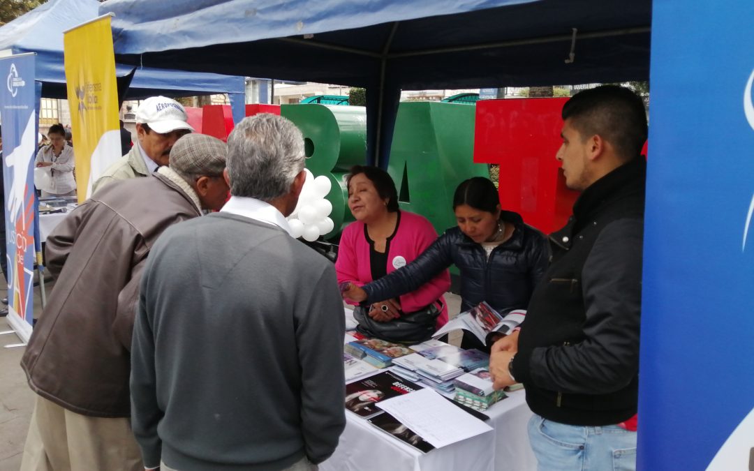 Tungurahua: Difusión de servicios en feria informativa y medios de comunicación