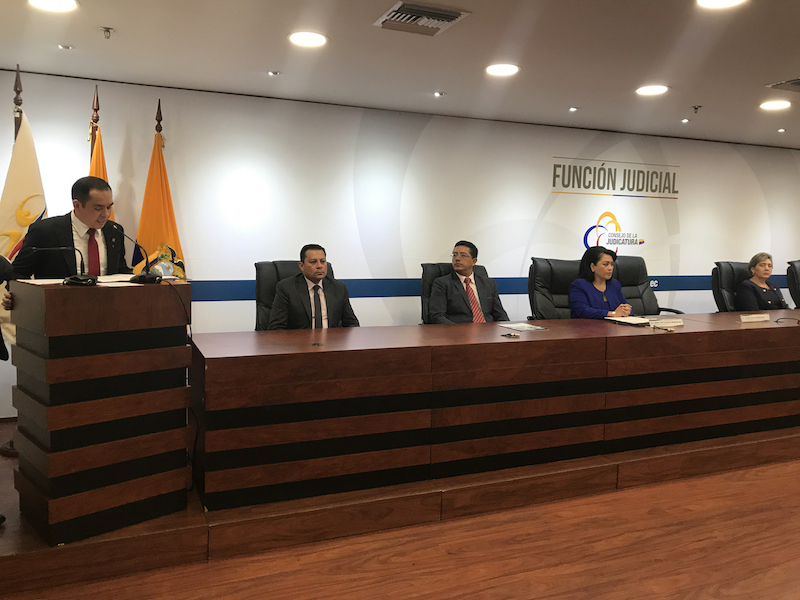 Defensores Públicos conmemoran su día con sesión solemne
