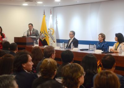 Defensor Público General (e), Dr. Ángel Torres Machuca, interviene en sesión solemne por el Día del Servidor Judicial.