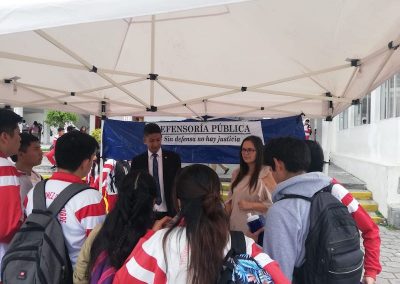 Estudiantes de la Unidad Educativa Teodoro Gómez de la Torre conocen los servicios de la Defensoría Pública