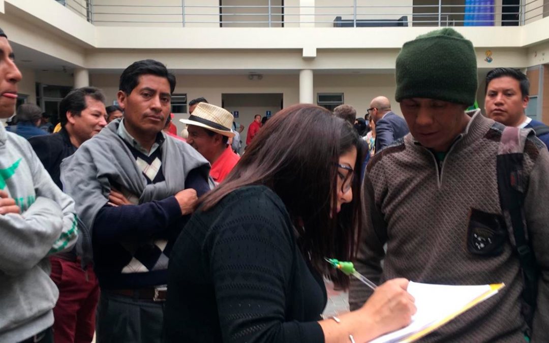 Grupos vulnerables reciben patrocinio de defensores públicos
