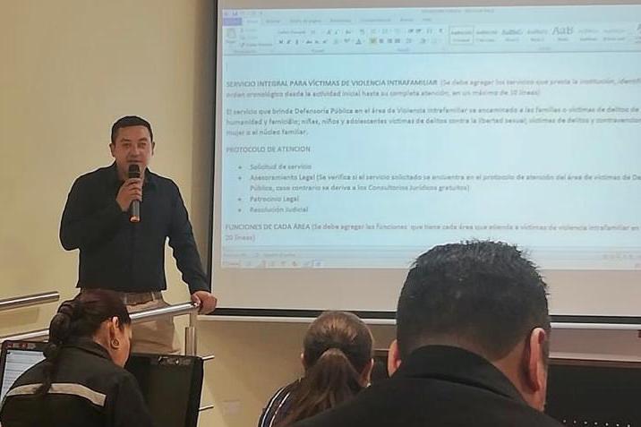 Chimborazo: Defensoría Pública coordina acciones para la protección integral de víctimas de violencia intrafamiliar
