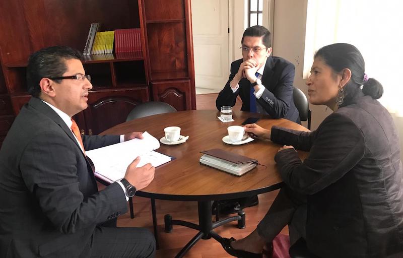 Cañar: Niños en situación de orfandad, por caso de femicidio, recibieron asistencia legal