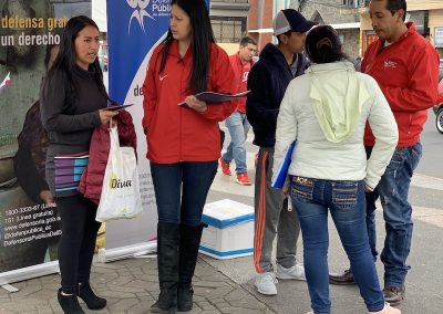Usuarios reciben información de los servicios que entrega la Defensoría Pública del Carchi