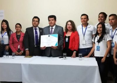 Uniandes recibe el certificado de funcionamiento del CJG