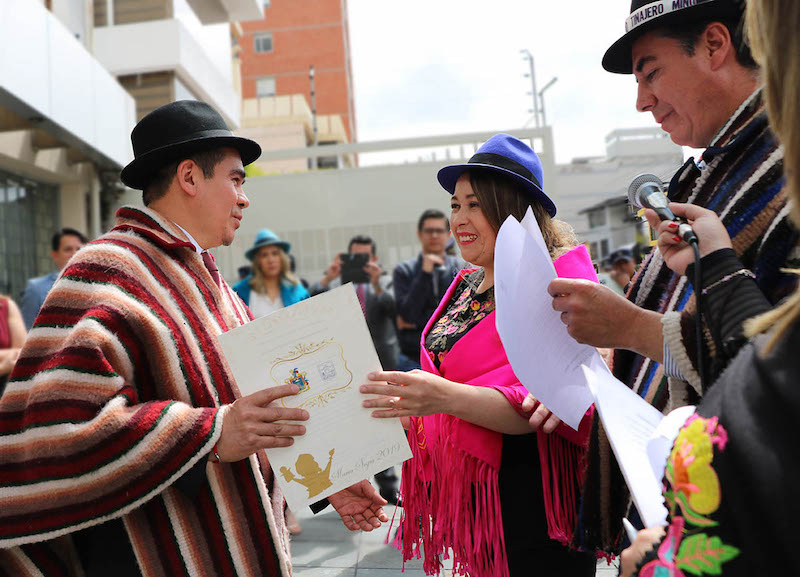 El Defensor Público General (e) recibió la “Jocha” de la Mama Negra 2019