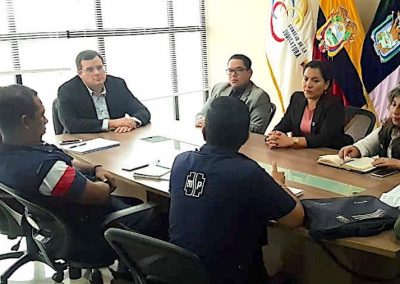 El defensor público provincial de Santa Elena, José Ramírez, en la reunión interinstitucional por el incremento de casos de embarazos en adolescentes.
