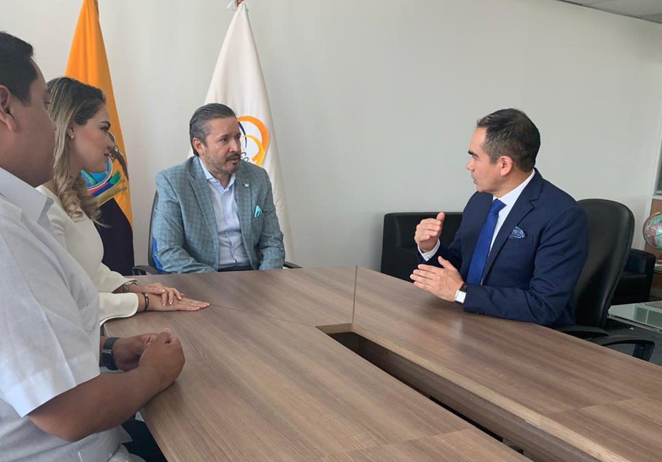 Defensor Público General impulsa acciones para fortalecer el servicio a los usuarios en Guayaquil