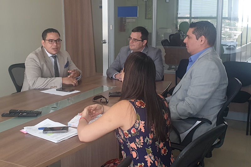 Santa Elena: Autoridades provinciales analizan casos de Violencia de Género