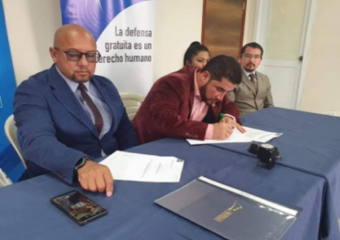 Tungurahua: Convenio entre la Defensoría Pública y el Centro de Rehabilitación Social de Ambato