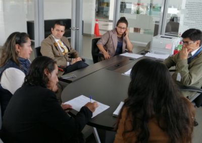 Defensor público provincial de Cotopaxi, Santiago Burbano, y delegados de diversas instituciones coordinan atención para adultos mayores