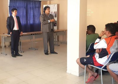 Personal misional dicta charla en el Centro de Privación de la Libertad de Guaranda