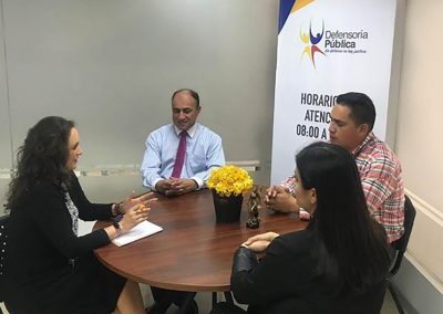 Personal misional y administrativo recibe directrices para mejorar el servicio a los usuarios