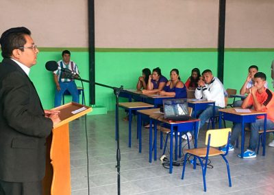 Charla a los privados de la libertad del CRS Bellavista
