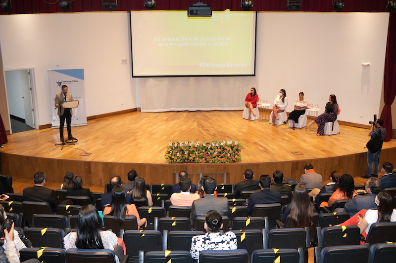 REFLEXIONES, MENSAJES Y ARTE SE FUSIONARON EN EL  EVENTO DEFENSA NARANJA, POR EL DÍA INTERNACIONAL DE LA ELIMINACIÓN DE LA VIOLENCIA CONTRA LA MUJER