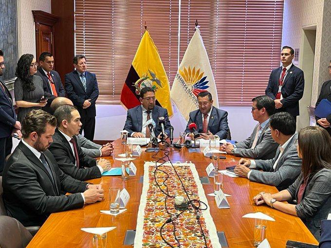 MESA INTERINSTITUCIONAL ENTREGA PROYECTO DE REFORMAS AL COIP PARA COMBATIR LA CORRUPCIÓN Y EL CRIMEN ORGANIZADO